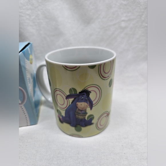 Winnie the Pooh, Eeyore and Piglet Mug - Enesco Easter themed - Picture 11 of 13